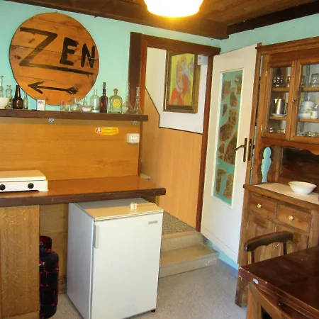 Casa Di Collina Nelle Langhe Typical Country House No001 Hytte Belvedere Langhe